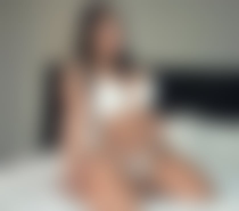Escorts Greater Manchester Bolton - Photos for Sandra in Bolton 👅😈