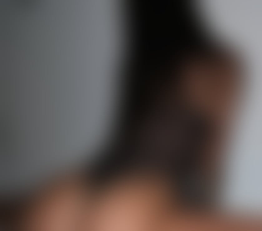 Escorts Brentwood Station Brentwood - Photos for ANYY radiant new party Gilr
