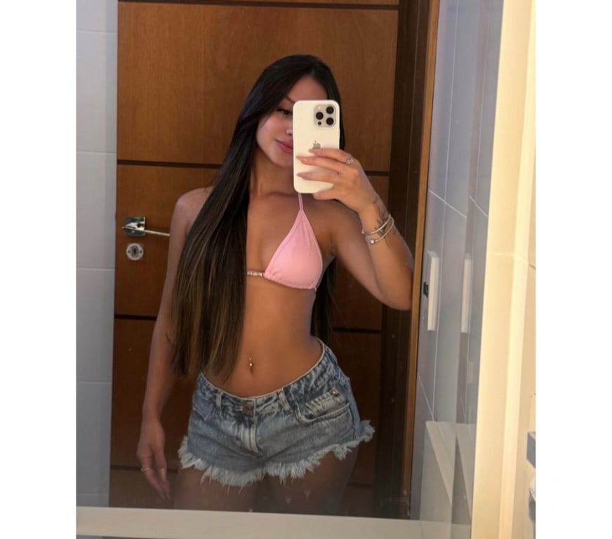 Escorts North West London Wembley Park - North West London - Photos for ISY SEXY BRUNETTE AND HARD TO FORGET ❤️🔥
