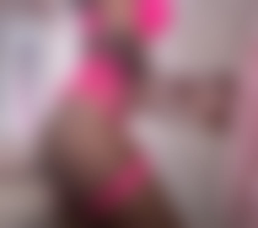 Escorts Merseyside Liverpool - Photos for Scouse MILF Isabella