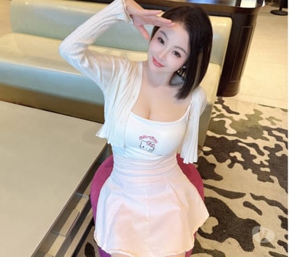 Escort Abbey Hey Manchester - Photos for chinchin is a ecort and masage