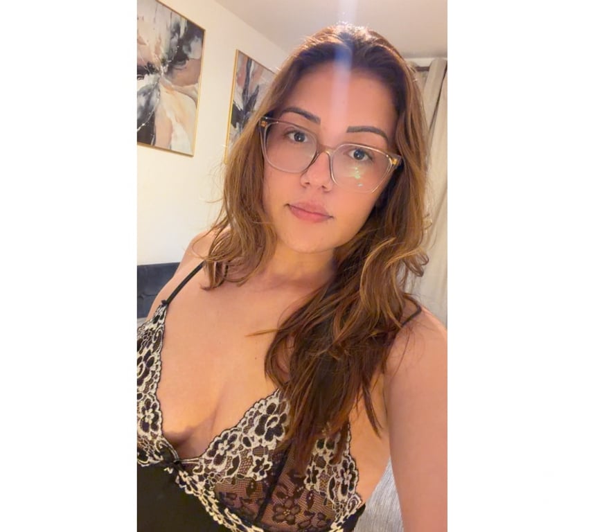 Escorts Hertfordshire Watford - Photos for 🥂PARTY GIRL🥂SWEET AND🍑 SEXY🇧🇷