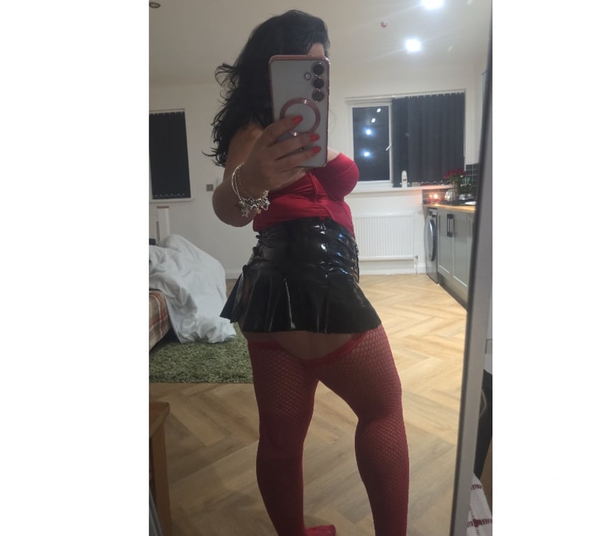 Escorts South East London Bromley - Photos for Julie GFE girl Brazilian🇧🇷