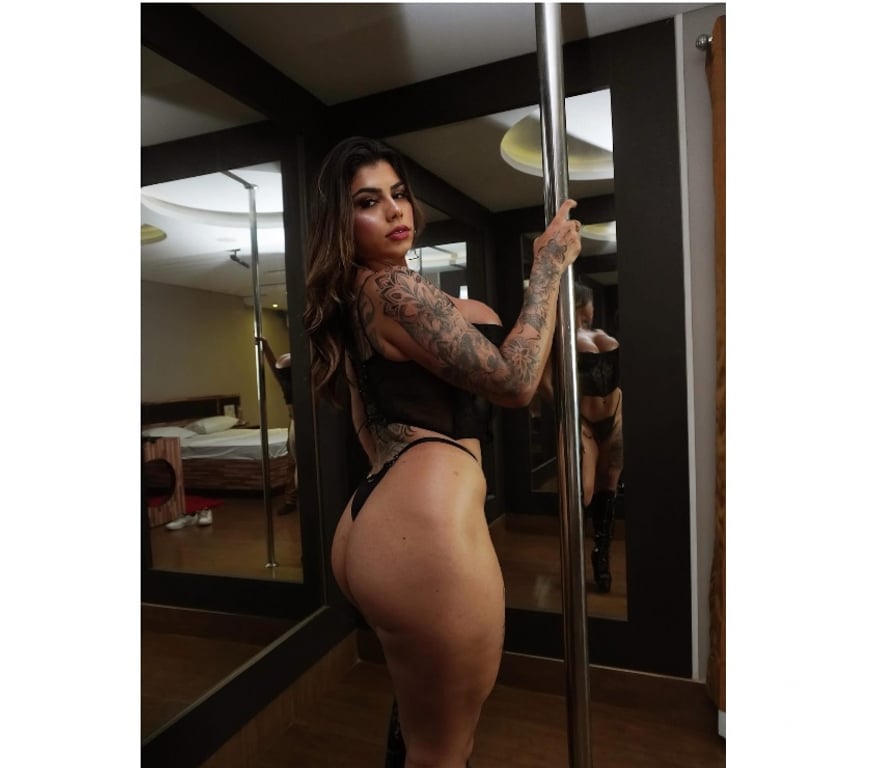 Trans Escorts North West London Neasden - North West London - Photos for 🇧🇷TS Brazilian Hottie 🍭🥵🔥