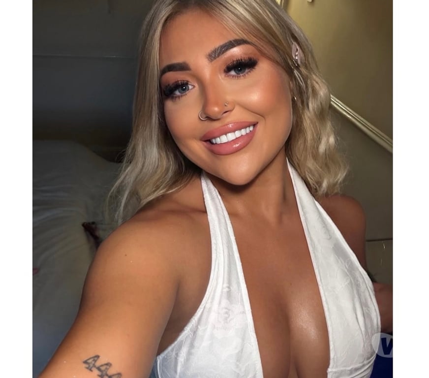 Escorts West Sussex Crawley - Photos for 🫧🦋GATWICK ESCORT🧿💠🌀NO DEPOSIT🦋🧿💠🌀