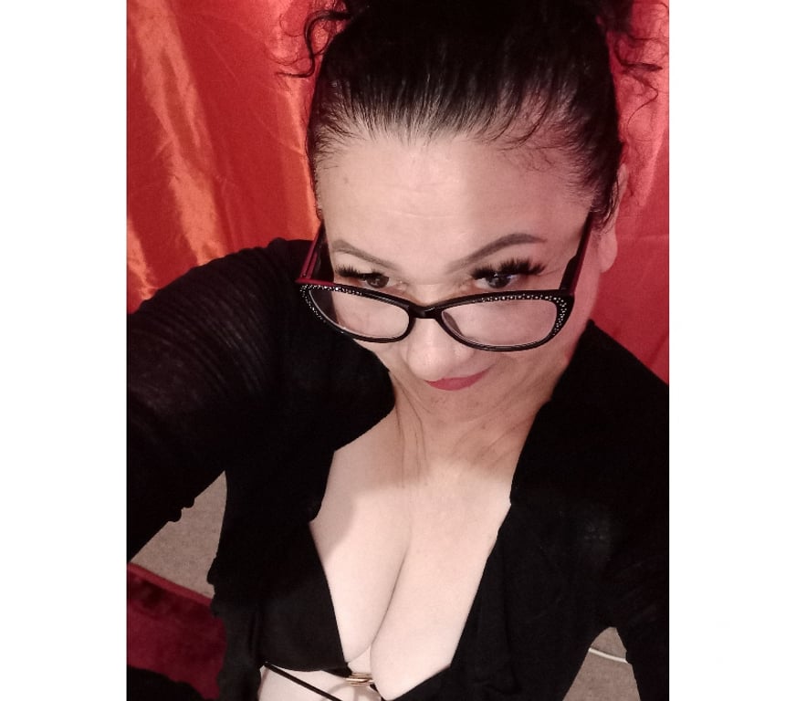 Escorts Tyne and Wear Newcastle upon Tyne - Photos for Hello, Caytlin real photo 100% party girl ,outcalls&incalls