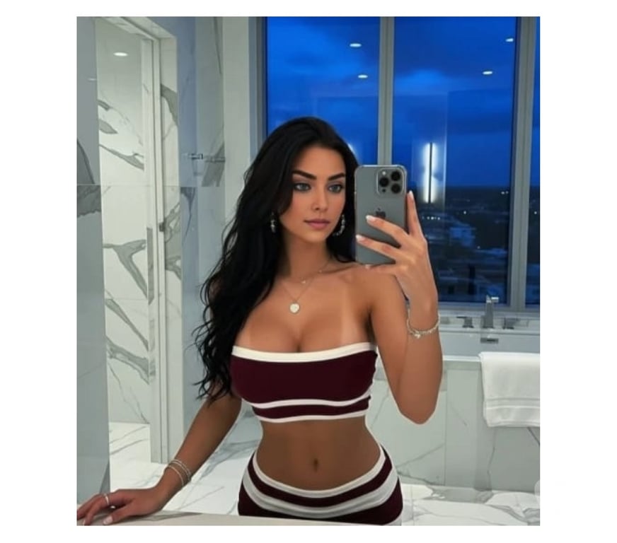 Escorts Devon Torbay - Photos for AMAZING BRUNETTE NATURAL SASHA *WHATSAPP