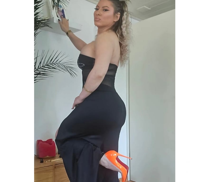 Escorts Cornwall Newquay - Cornwall - Photos for New in area 💕Best and Sweat