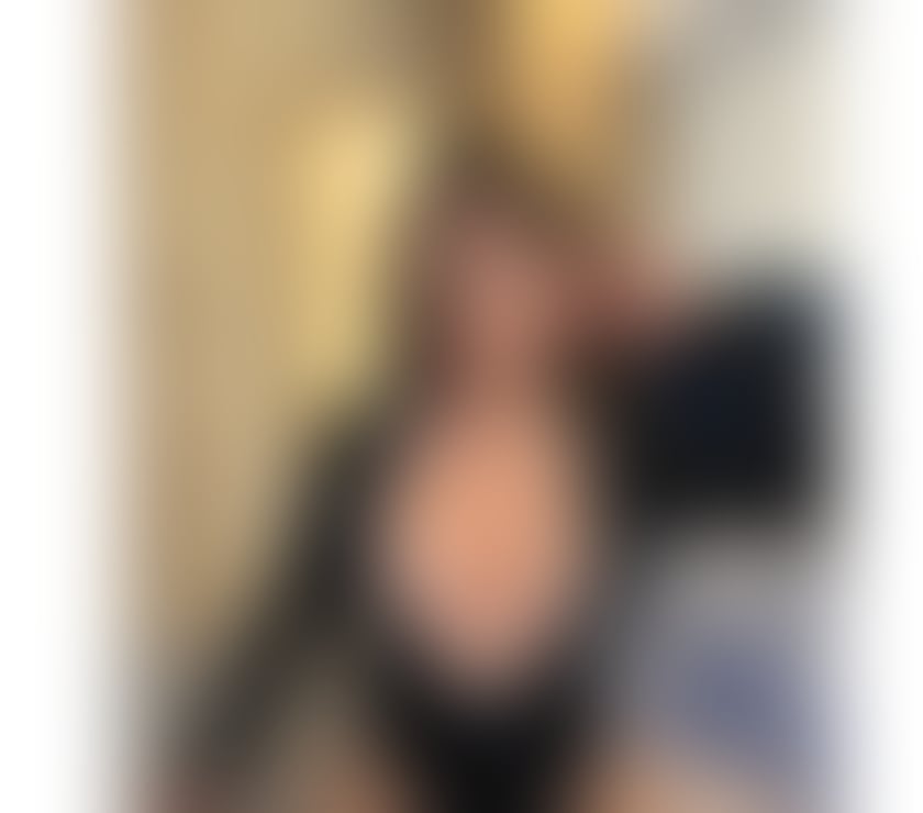  Escorts Canning Town East London - Photos for ✨Fabi party girl new in town Brazilian 🇧🇷