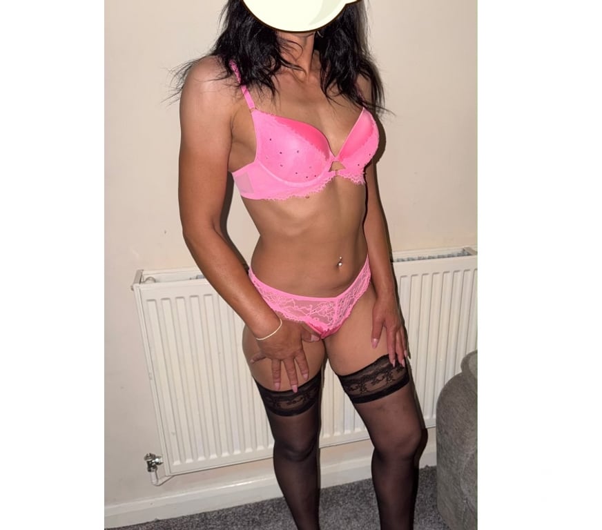 Escorts Greater Manchester Oldham - Photos for Anna in call out call new in town