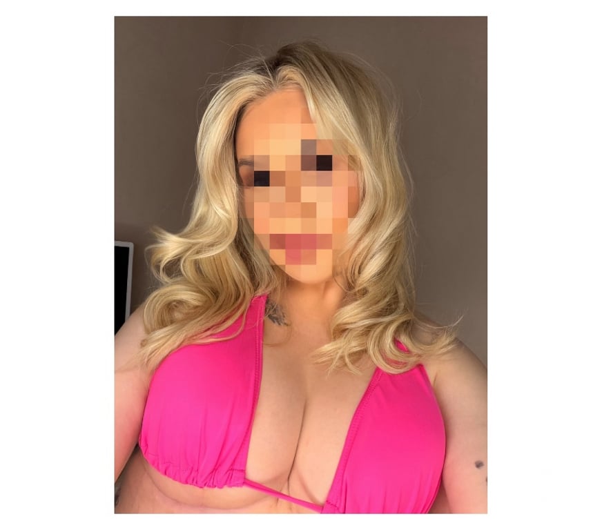 Adult Entertainment West Midlands Birmingham - Photos for The Mystery British Blonde HUGE🍑 BIGGER🍒 07405904296