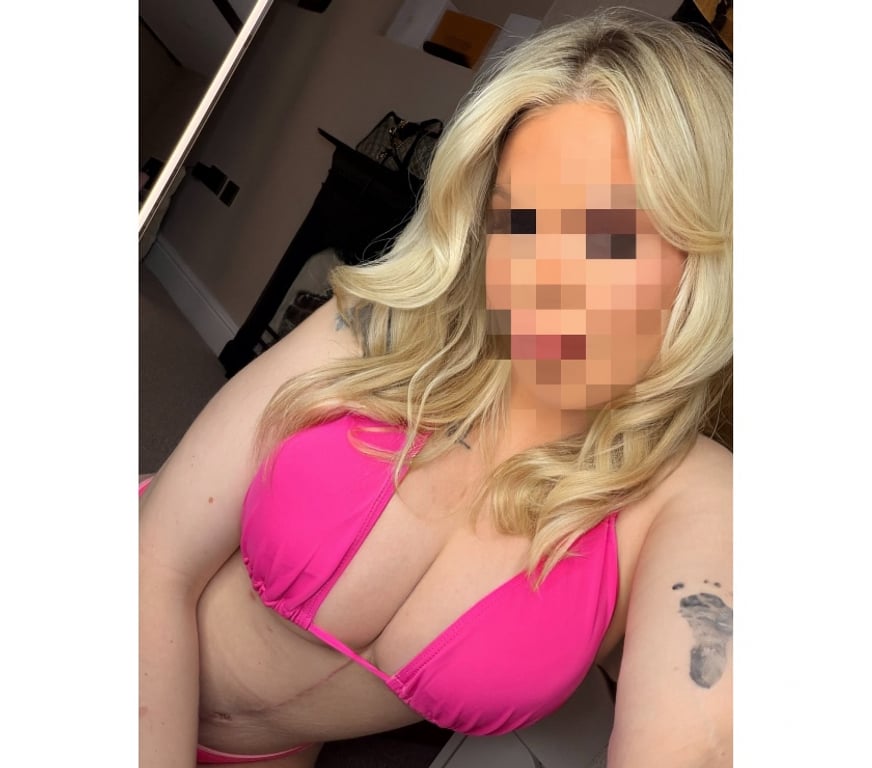 Adult Entertainment West Midlands Birmingham - Photos for The Mystery British Blonde HUGE🍑 BIGGER🍒 07405904296