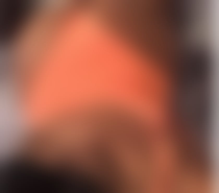 Escorts Lincolnshire North East Lincolnshire - Photos for BIG BOOBS AMBER