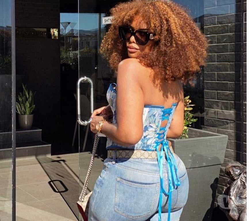 Escorts Merseyside Sefton - Photos for Ebony in Southport