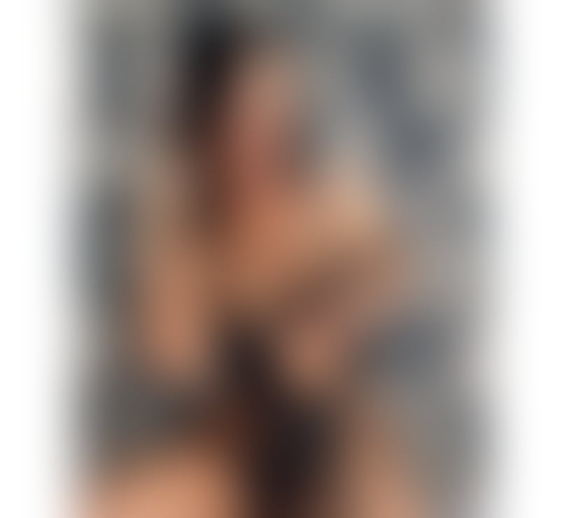 Escorts Merseyside Knowsley - Photos for Elegant & Charming Companion in Liverpool INC&OUT