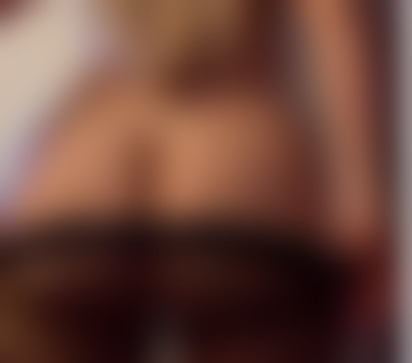 Escorts North London Edmonton - North London - Photos for Bruna 🔥 sexy blond milf 🇧🇷 first time in Edmonton