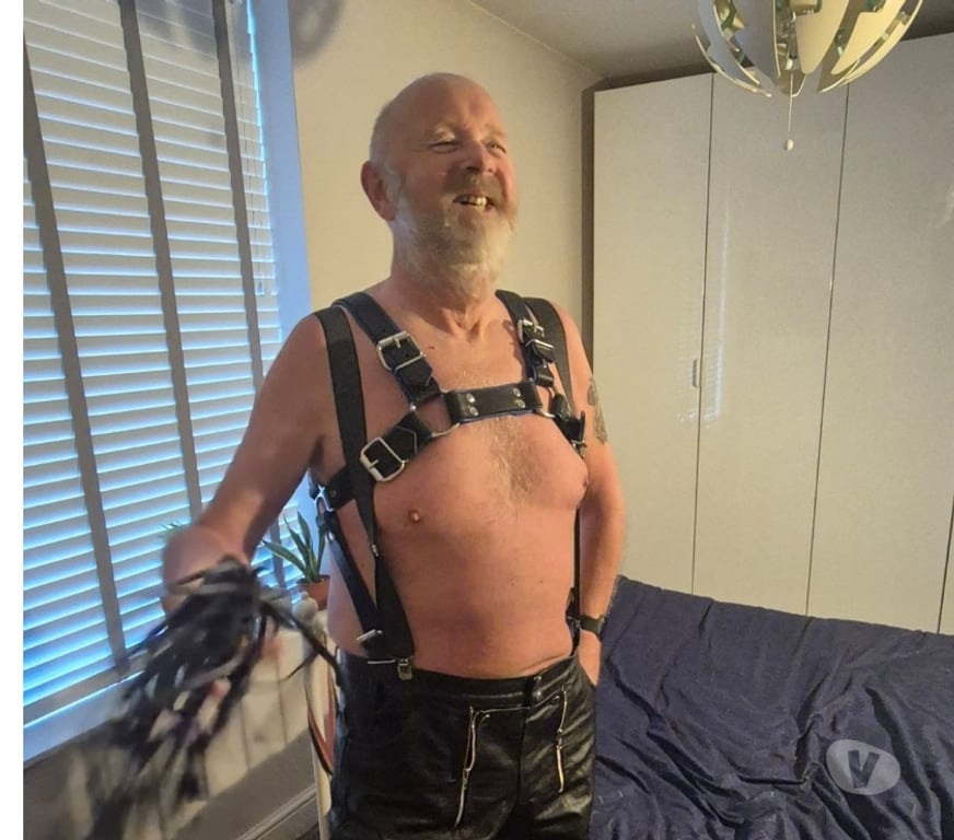  Gay massage Lancashire Blackburn with Darwen - Photos for Experienced Master