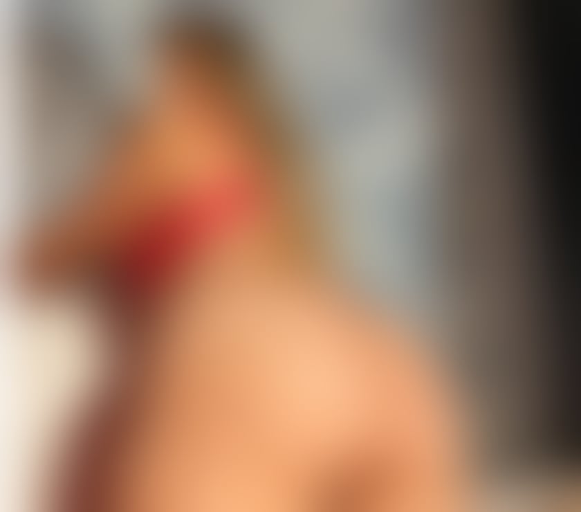 Escorts South West London Tooting Broadway - South West London - Photos for Emy blonde Brazilian hot