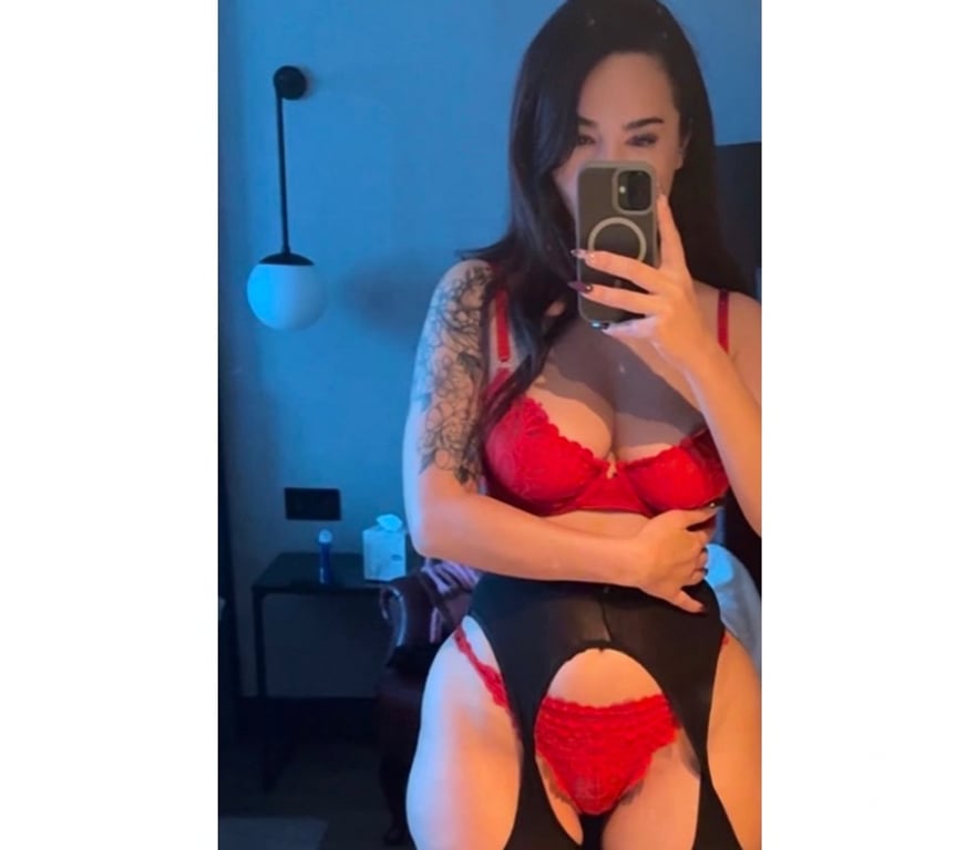 Escorts East London Canary Wharf - East London - Photos for Turkish Queen Hannah 💋 Party Girl 🎉