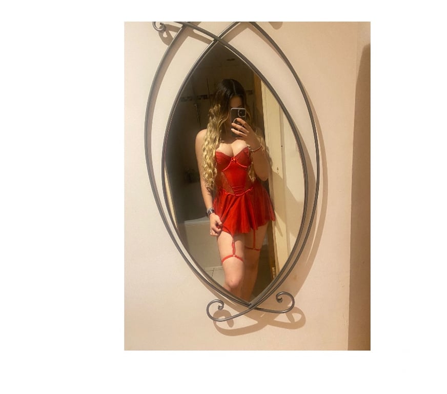 Escorts West London Hillingdon - Photos for 🔥👄SEXY and HORNY Brazilian🇧🇷 NEW Hillingdon 🥂