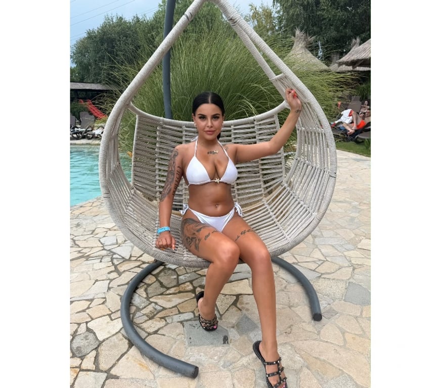 Escorts South East London Plumstead - South East London - Photos for SE2 AMALIA😍 HIGH CLASS PARTY GIRL 🥳❤️