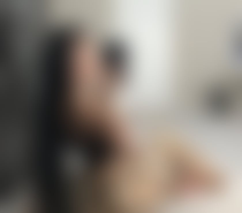 Escorts Hampshire Southampton - Photos for Hi new brunette girl party sexy no rush services 💯🥂