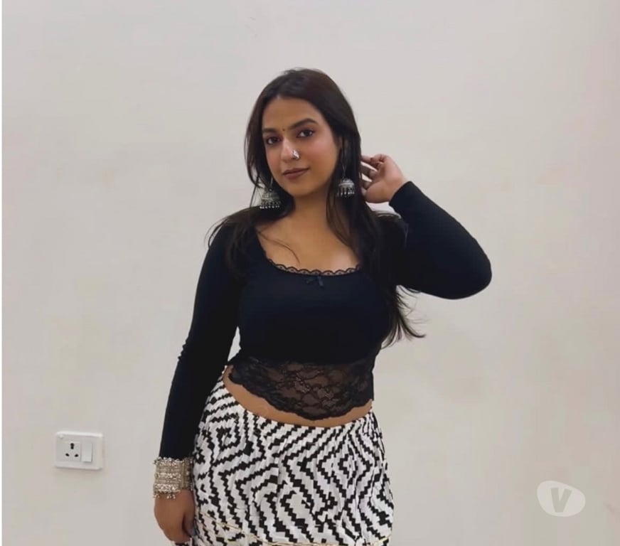 Escorts Ealing Southall - Ealing - Photos for Curvy girl 🥵 🍑 Massage and escort services