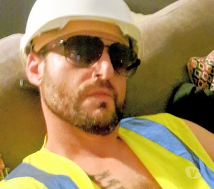 Gay escorts Wallingford South Oxfordshire - Photos for Couple. Crossdresser n gay fit male