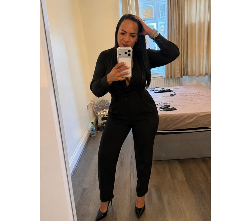 Escorts Hampshire Rushmoor - Photos for Vanessa party girl brazilian