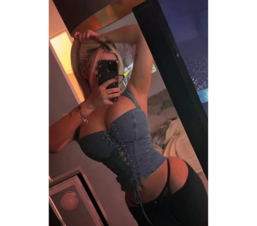 Escorts Edinburgh Edinburgh - Edinburgh - Photos for ELLA BEST SERVICE‼️OUTCALL INCALL WEBCAM☎️PARTY