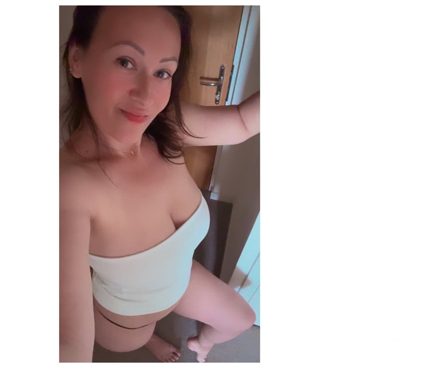Escorts North West London Harrow - Photos for B2B sensual massage 😍🔥