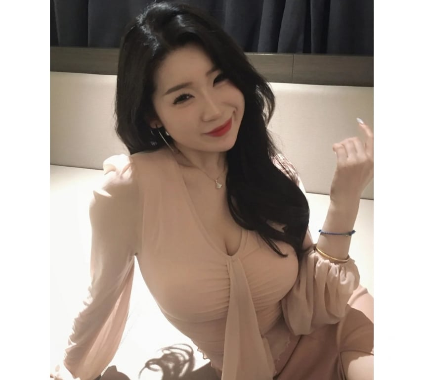 Escorts West Berkshire Newbury - West Berkshire - Photos for A sweet lady with good service IN RG14