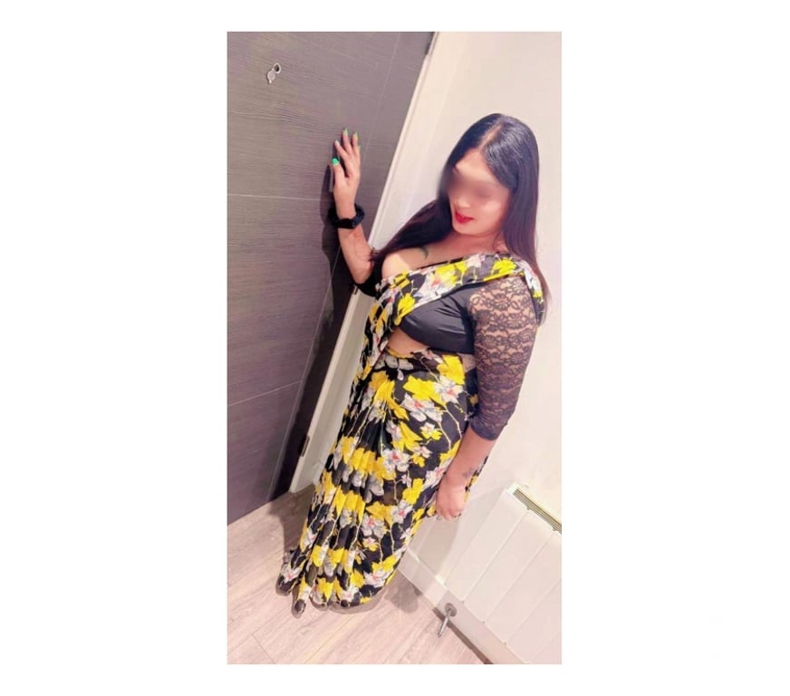 Escorts Greater Manchester Bolton - Photos for South Indian Tamil Girl In Bolton