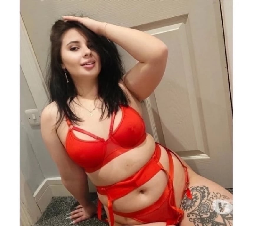 Escorts West Yorkshire Bradford - Photos for Hot girl for you beat service