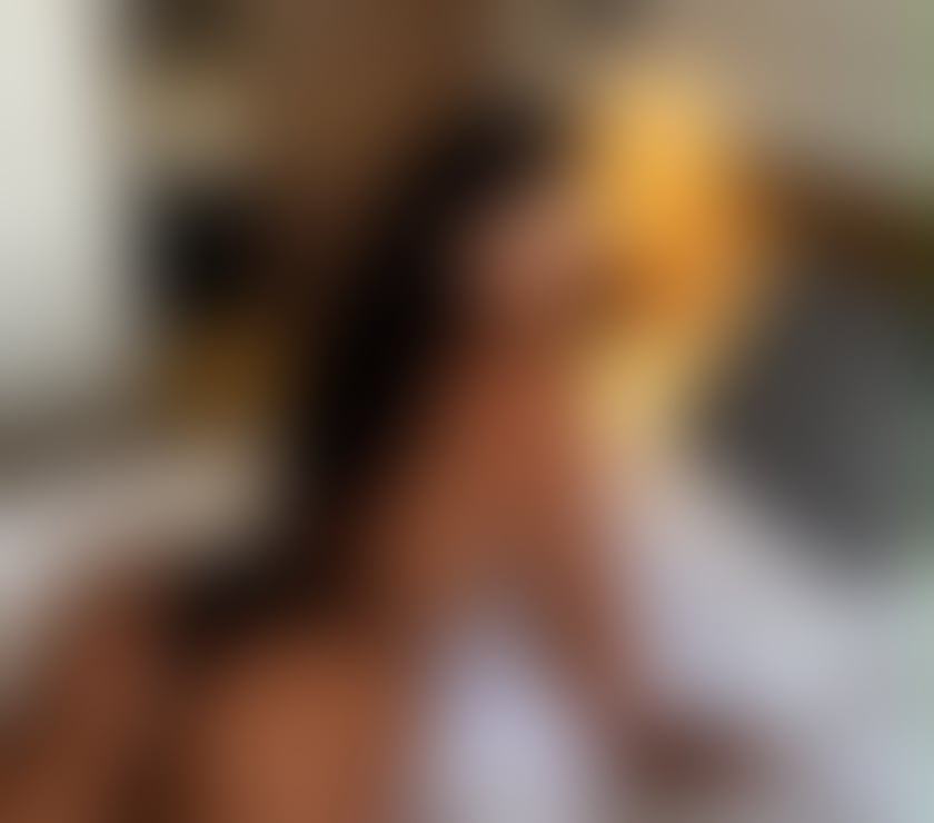 Escorts West London Hillingdon - Photos for Busty Brunette😍Brazilian😈😍
