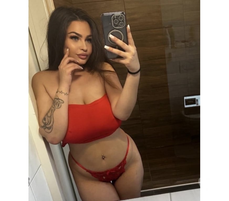 Escorts South East London Bromley - Photos for Giulia💦 HOT CURVY PARTY-GIRL🥂INCALL&OUTCAL TOYS🍭