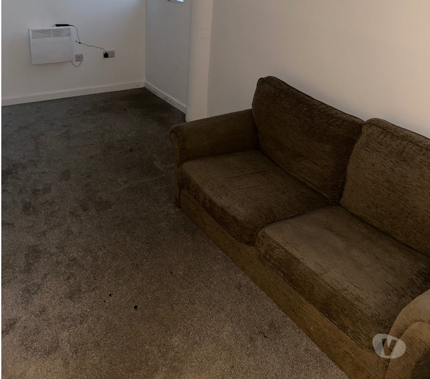 Property to Rent Greater Manchester Bury - Photos for APARTMENT FOR RENT
