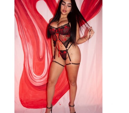 Escort Sheffield City Centre Sheffield - Photos for 🔥MAYA,No rush,good services I will guarantee your return