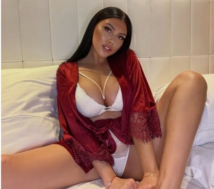 Escort Esher Elmbridge - Photos for ✨ High-Class Woman ✨PARTY✨IN & OUTT ✨
