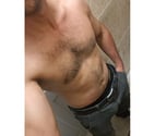 30 yr, Fit man looking for woman for fun