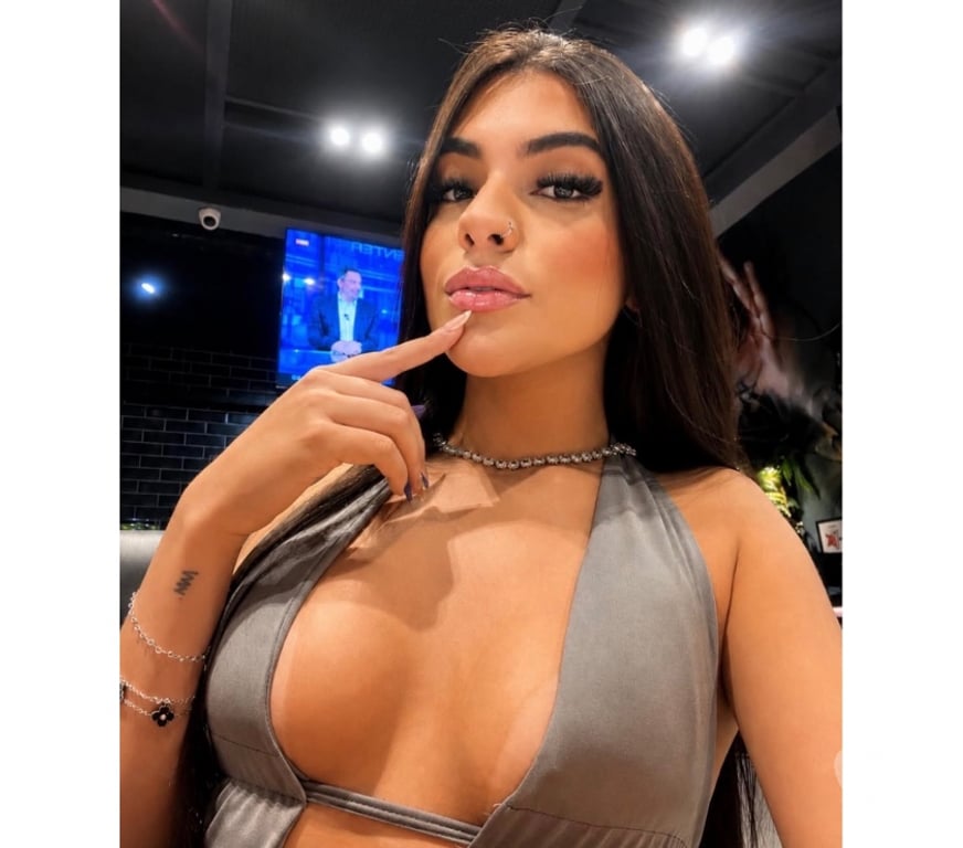 Escorts East London Barking Station - East London - Photos for REAL PHOTOS, CHARMING, SEXY & ELEGANT 💋❤️‍🔥