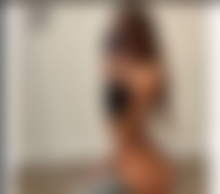 Escorts Surrey Mole Valley - Photos for ✨ NEW IN Town ✨PARTY✨IN & OUTT✨24h