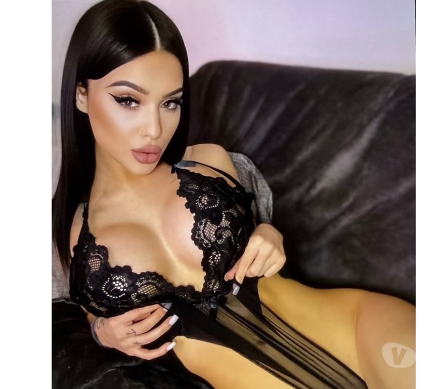 Escorts South West London Sutton - Photos for 🩵 NEW IN TOWN 🩵PARTY🩵IN & OUTT🩵24h