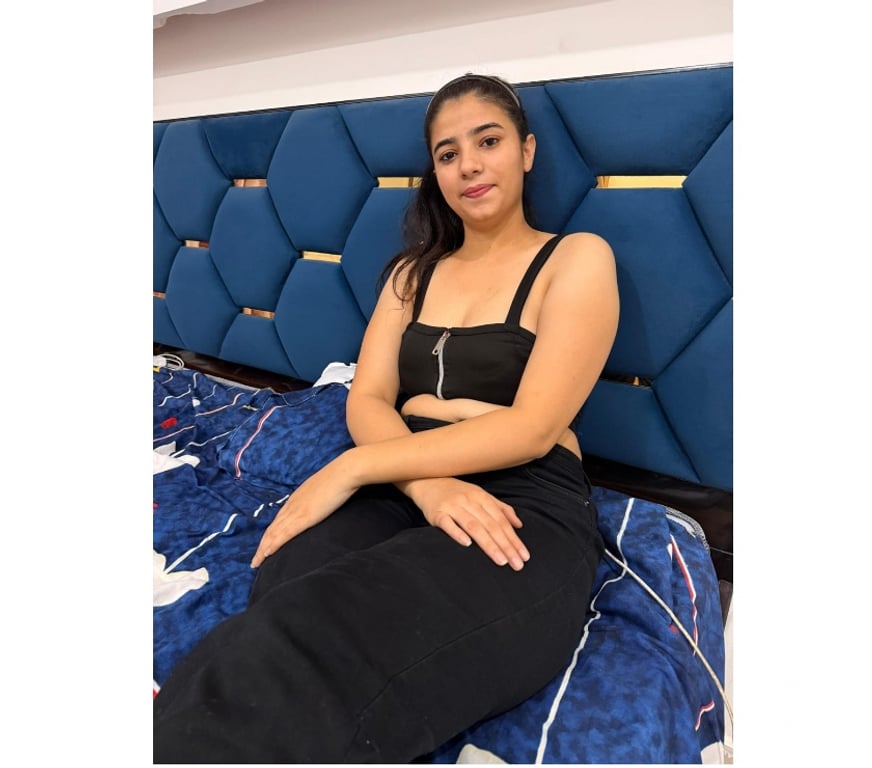 Escorts South Yorkshire Sheffield - Photos for I am available now for fun