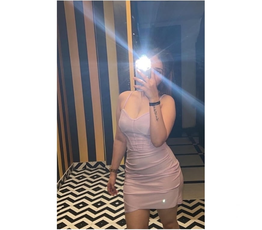 Escorts North West London Wembley Park - North West London - Photos for I'm an elegant Indian companion girl in wembley