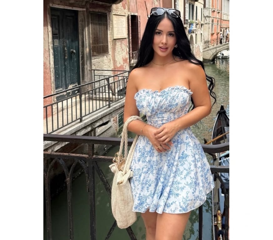 Escorts West London Hillingdon - Photos for Bruna, the Brazilian party girl. BEST WOW🔥🥳💦🥂