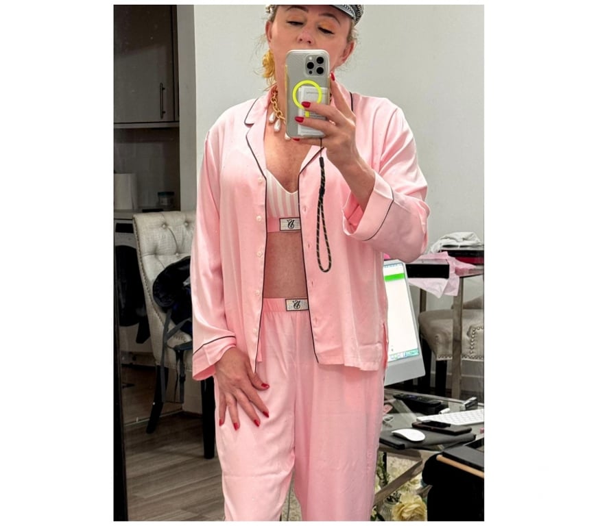 Escorts Gloucestershire Cheltenham - Photos for PARTY YUMMY Massage Ladyboy, hot MILF Fit Kiss best owo