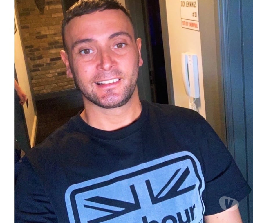  Gay massage Merseyside Knowsley - Photos for City centre Liverpool