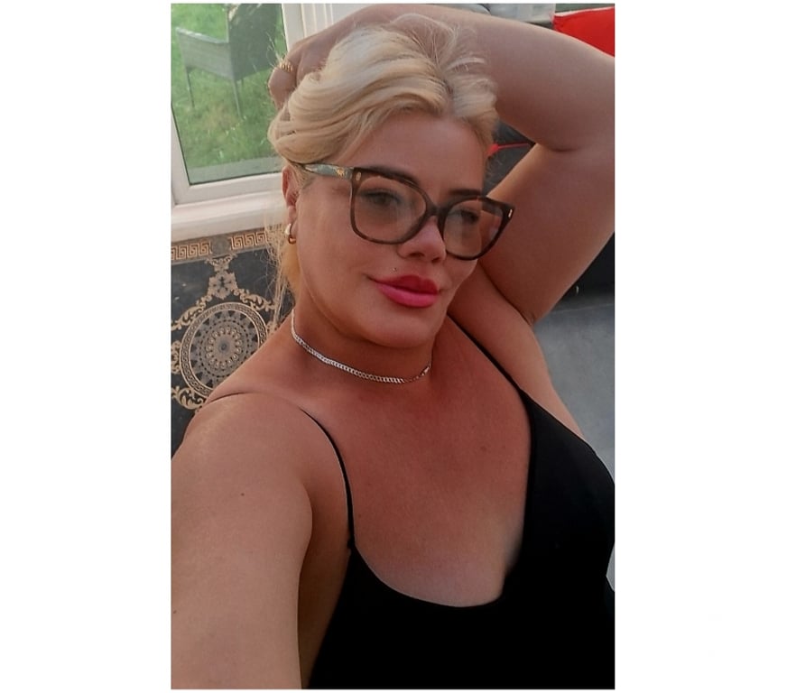 Escorts North London Edmonton - North London - Photos for Sexy Alexa Milf Best bj no rush 😘 😘😘
