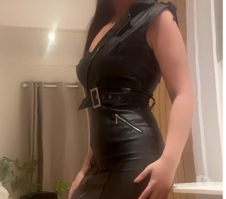 Escorts Warrington Warrington Town Centre - Warrington - Photos for 💋English Slim Leggy Escort GFE or Party Girl
